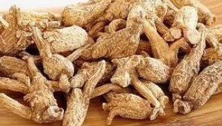 西洋参陈皮泡水功效多，止咳平喘养胃还护心血管