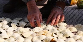 陈皮酒的功效与作用：古老养生保健方式的全面解析