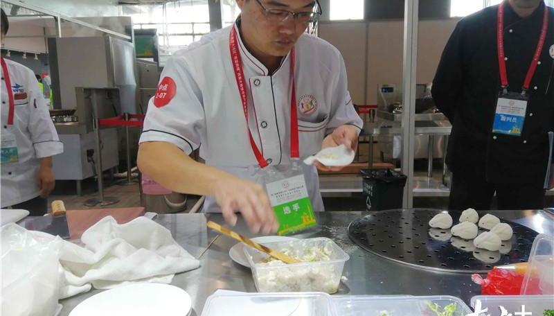 陈皮骨 五位江门粤菜师傅与 22 个城市名厨同台竞技，谁将脱颖而出？