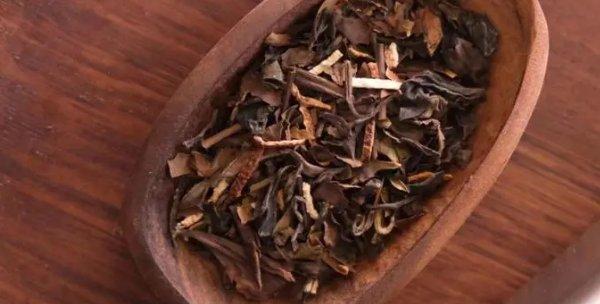 陈皮白茶：品味醇香果香，享受多种功效与作用