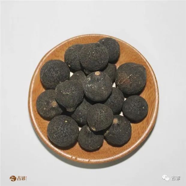 新会陈皮：营养价值高，真假如何分辨？怎么喝更有营养？