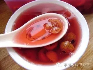 山楂两吃：山楂冰糖水、酸甜山楂，做法简单味道好极了