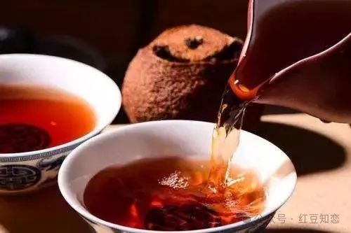 陈皮的功效与作用：理气健脾、燥湿化痰、降逆止呕等