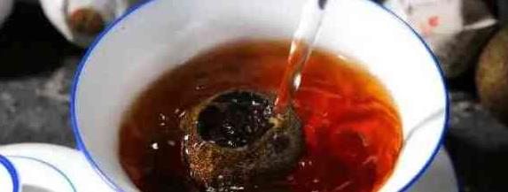 泡陈皮普洱茶的七大功效：促进消化、降脂减肥、抗氧化、护胃养胃、降血压、解酒、抗癌防癌