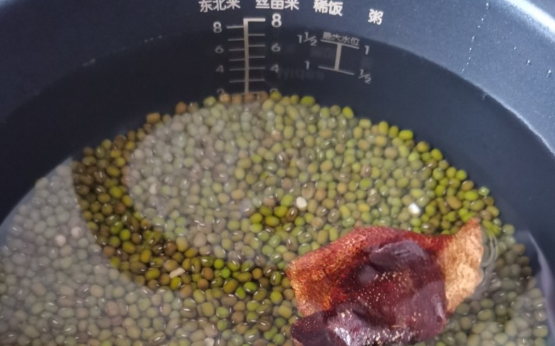 三伏天解暑必备：陈皮绿豆沙做法，冰镇后清凉解暑美滋滋