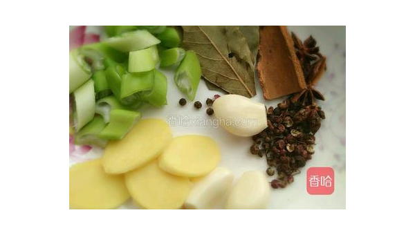 花椒和陈皮煮水泡脚有什么功效?详细讲解